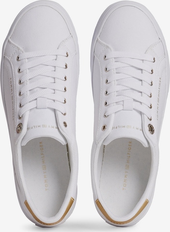 Sneaker bassa 'Essential' di TOMMY HILFIGER in bianco