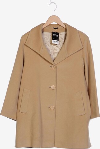 CINZIA ROCCA Jacket & Coat in XL in Beige: front