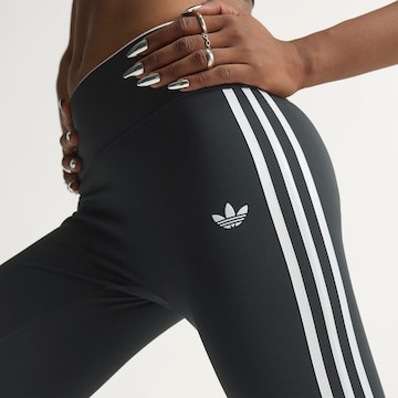 Skinny Pantaloni sport 'Superstar' de la ADIDAS PERFORMANCE pe negru
