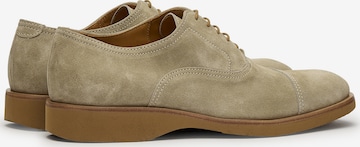 LOTTUSSE Lace-Up Shoes 'Oxford' in Beige