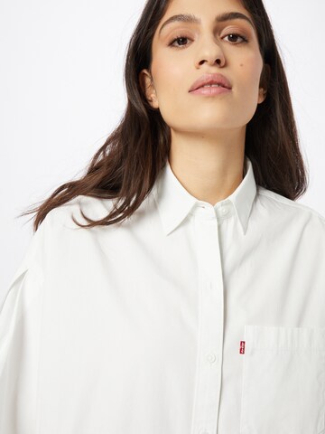 LEVI'S ® Blusekjole 'Samara Shirt Dress' i hvid