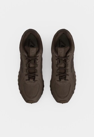 Baskets basses '204' new balance en marron