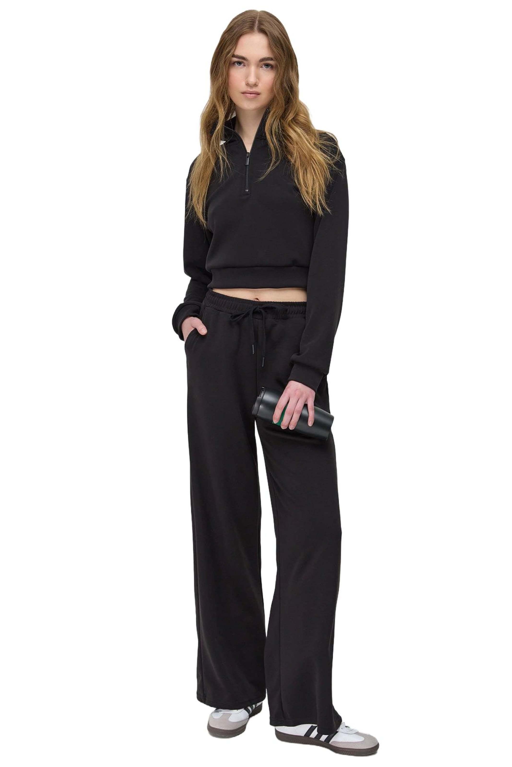 No Matter What Sweatshirt in Zwart