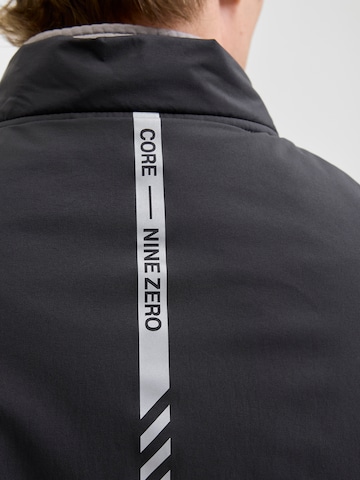 JACK & JONES - Chaleco 'JCOCnz Paris' en negro