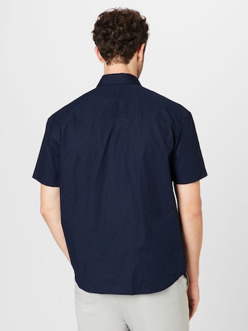 s.Oliver جينز مضبوط قميص بلون أزرق