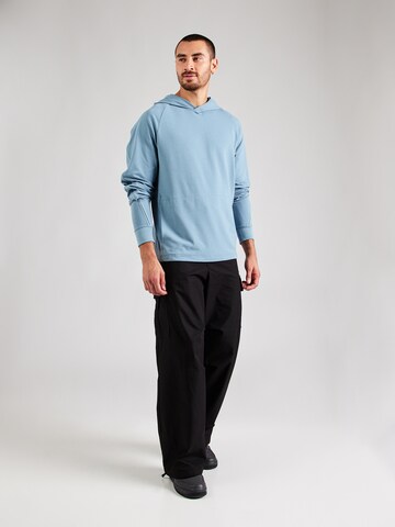 On Sweatshirt 'Movement' in Blau