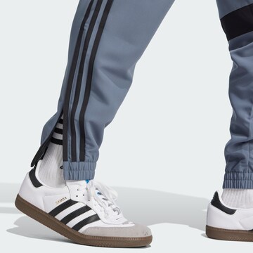 ADIDAS PERFORMANCE Tapered Sportbroek 'Tiro 25 Essentials' in Grijs