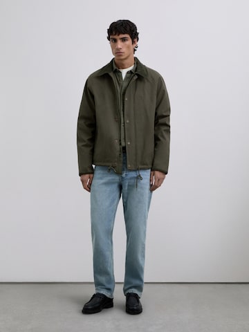 Veste mi-saison 'Barin' Scalpers en vert : devant