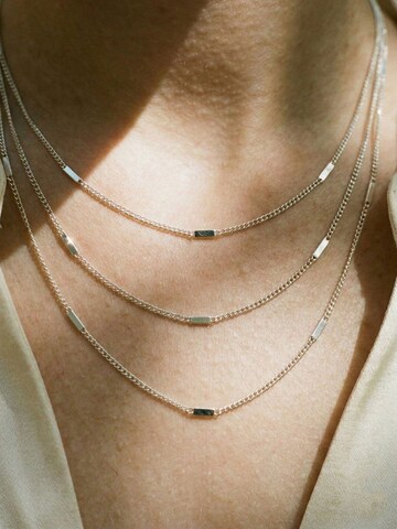 Nemomatheo Necklace 'Invisible Layers – Dreifache Feingliederkette' in Silver