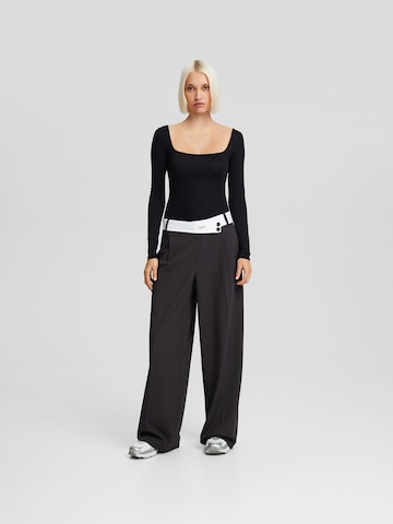 Bershka Wide leg Bandplooibroek in Grijs