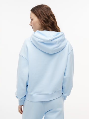 Tommy Jeans Свитшот в Синий