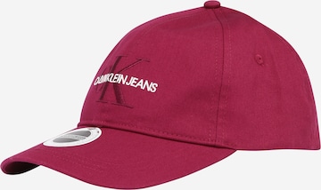 Șapcă de la Calvin Klein Jeans pe roșu: față