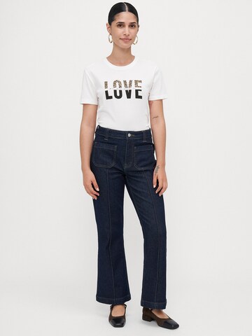 Only Petite Flared Jeans in Blue