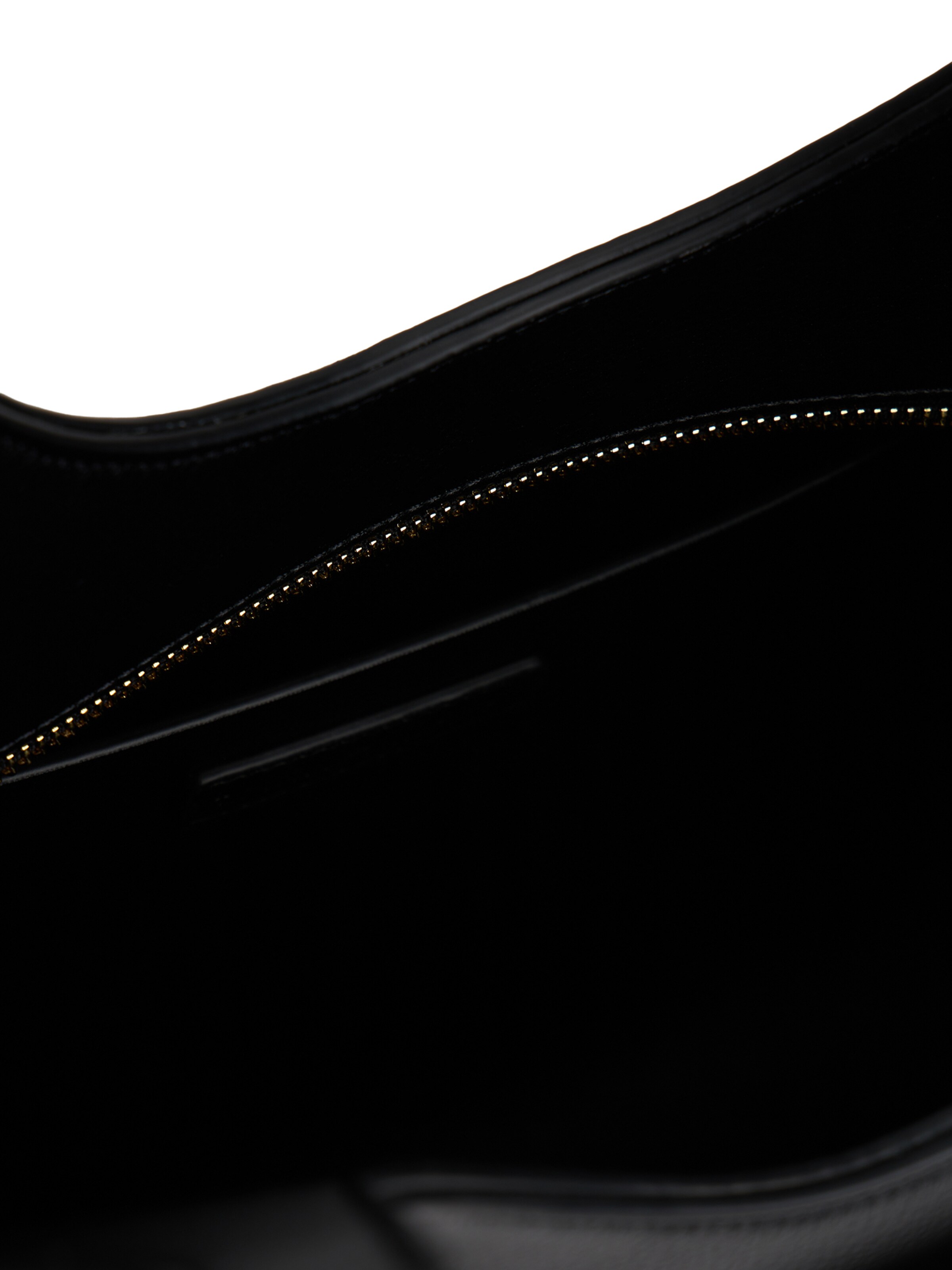 TOMMY HILFIGER Ostoskassi värissä musta