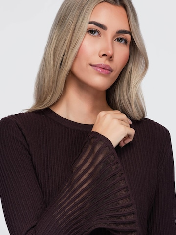 Ombre Blus i brun
