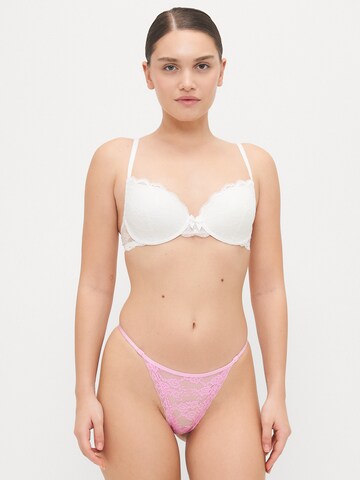 Lindex String 'Jennie' in Pink