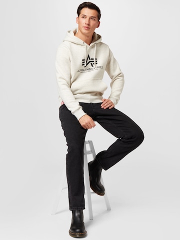 ALPHA INDUSTRIES Sweatshirt in Grey