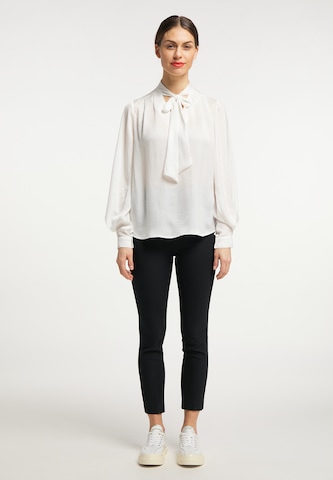 RISA Blouse in White