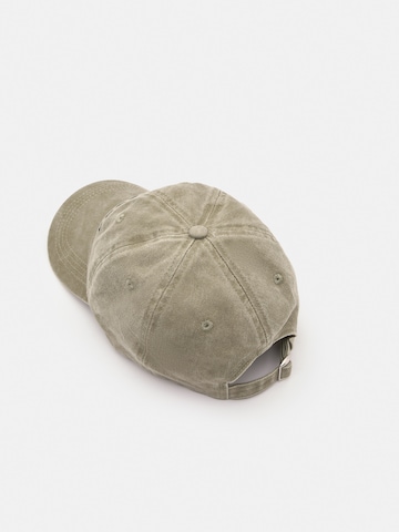 Pull&Bear Lippalakki värissä beige
