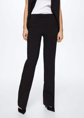 MANGO Regular Pantalon 'Annie' in Zwart: voorkant