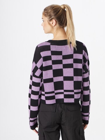 NEON & NYLON Pullover 'NEOHEART' in Schwarz