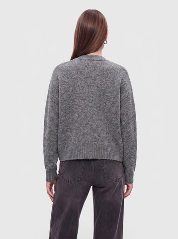 everly® Вязаная кофта в Серый