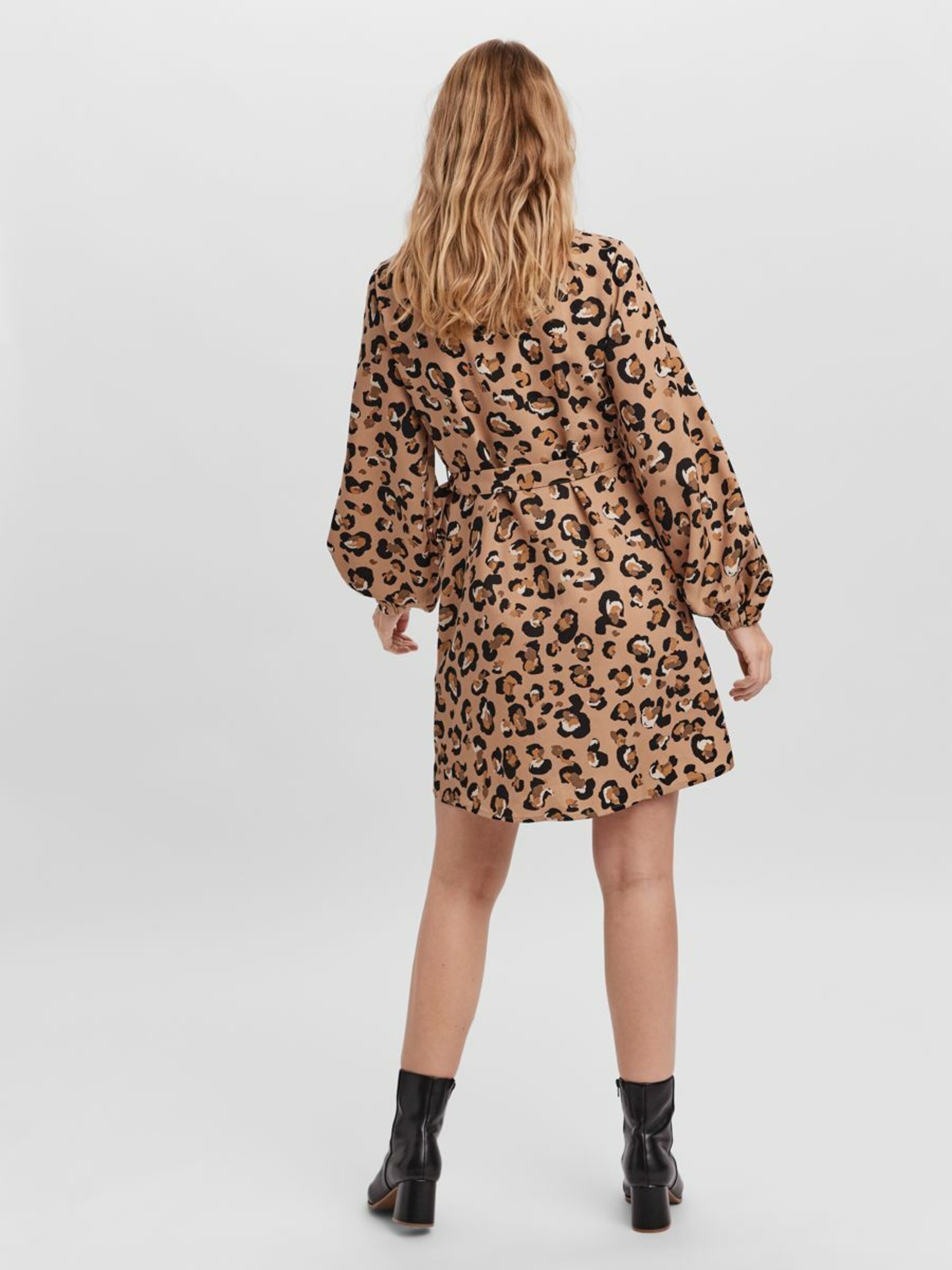 Frauen Kleider VERO MODA Kleid in Braun - EO39631 Frauen Kleider VERO MODA Kleid in Braun - EO39631