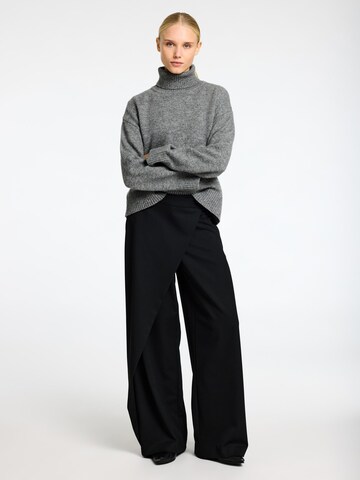 SELECTED FEMME Sweater in Grey