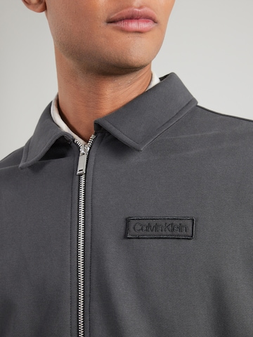 Calvin Klein Jeans Tréning dzseki - szürke