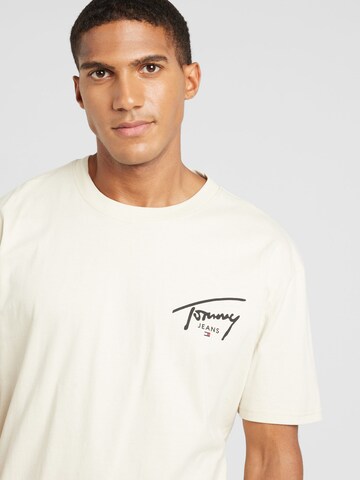 Tommy Jeans T-Shirt in Beige