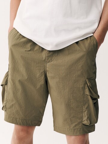 Next Loosefit Cargobroek in Groen