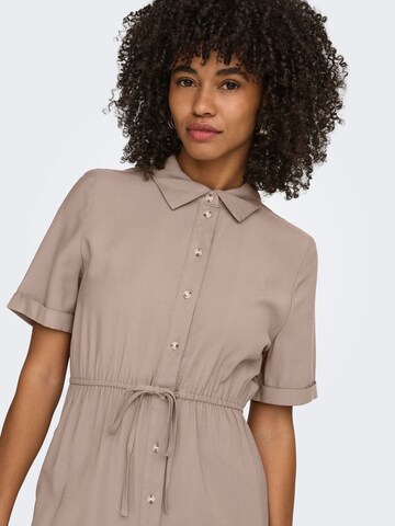 Robe 'ONLAris' ONLY en gris