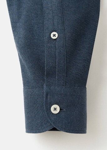 MANGO MAN Regular fit Button Up Shirt 'Pique' in Blue