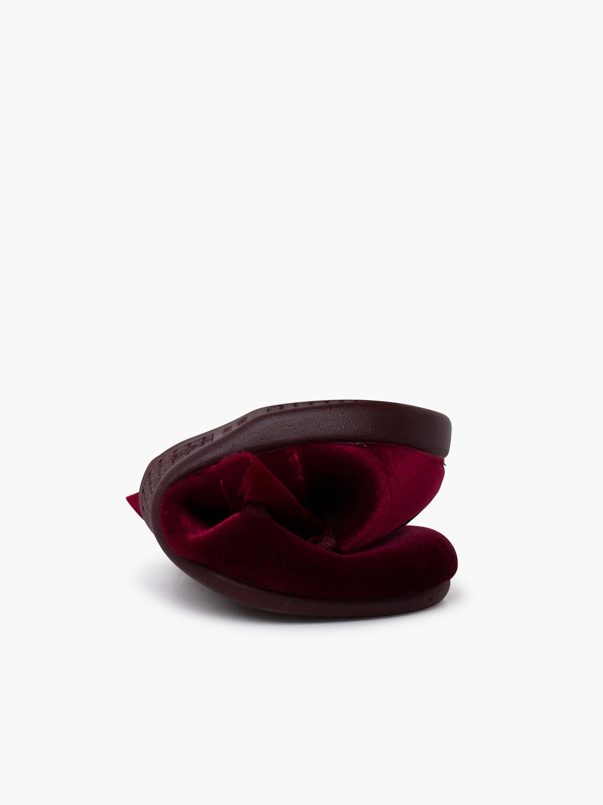 Ballerina di Pisamonas in rosso