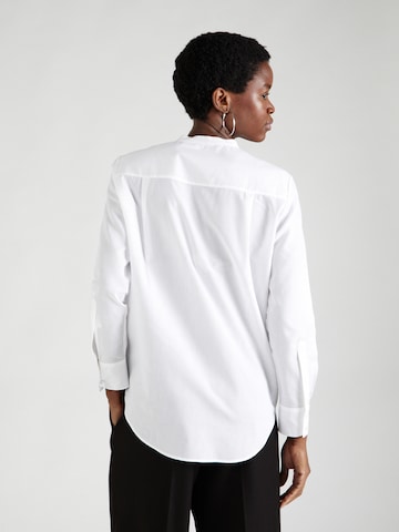 BOSS Orange - Blusa 'Befelize' en blanco