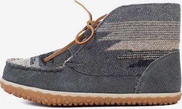 Stivaletto 'Torrey' di Minnetonka in grigio: frontale