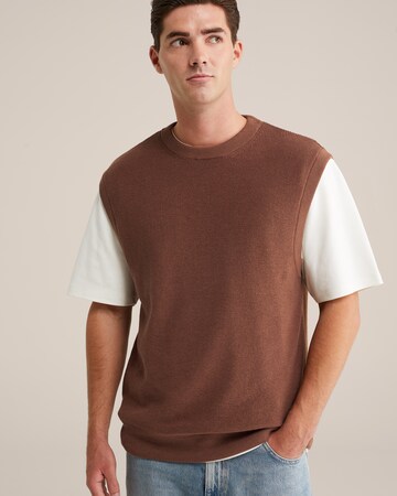 WE Fashion Slipover in Brown: front