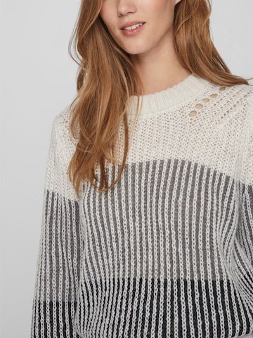 VILA Sweater 'Alina' in Grey