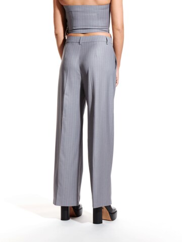 Regular Pantalon sry dad. co-created by ABOUT YOU en gris