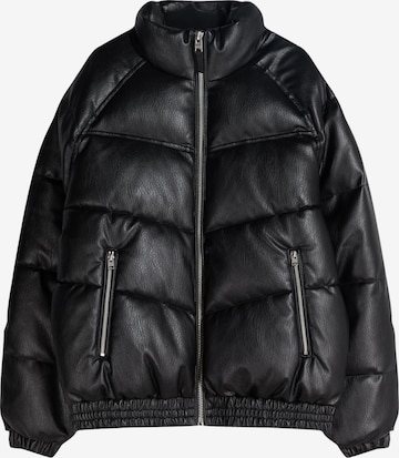 Bershka Talvitakki värissä musta: etupuoli