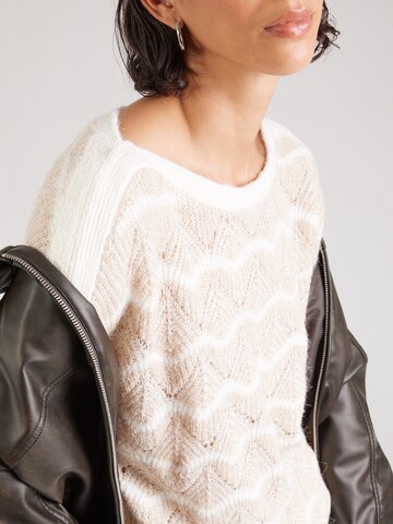 Pull-over 'AJOUMISSOF' BONOBO en beige
