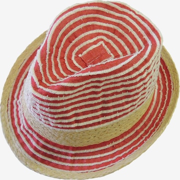 Chaplino Hat in Red: front