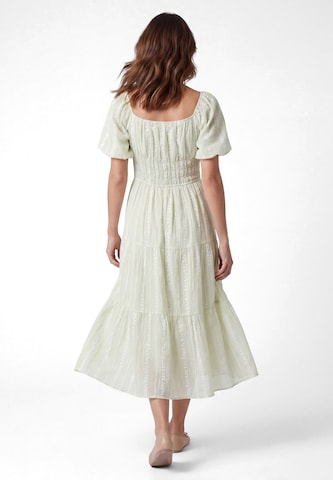 Usha - Vestido em verde