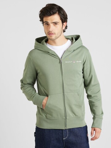 GANT Sweat jacket in Green: front