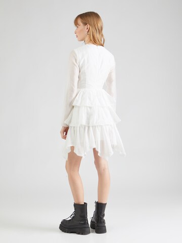 Robe True Decadence en blanc