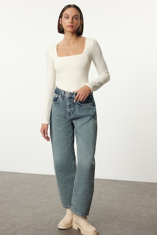 Trendyol Shirt in White
