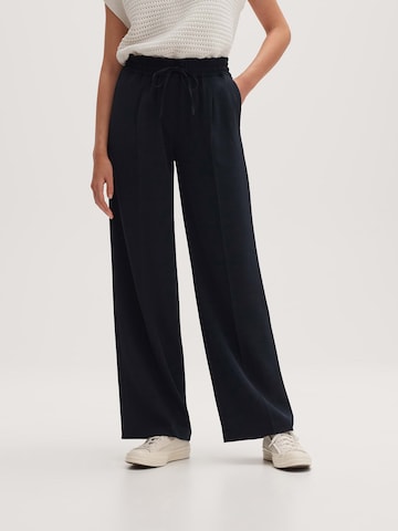 OPUS Loose fit Pleated Pants 'Milane' in Blue: front