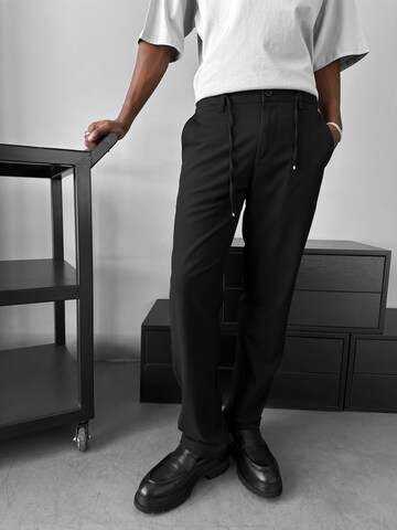 Kleidermafia Loose fit Pants in Black