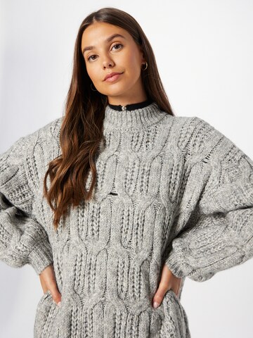 Y.A.S Sweater in Grey