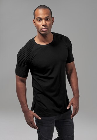 T-Shirt Urban Classics en noir : devant